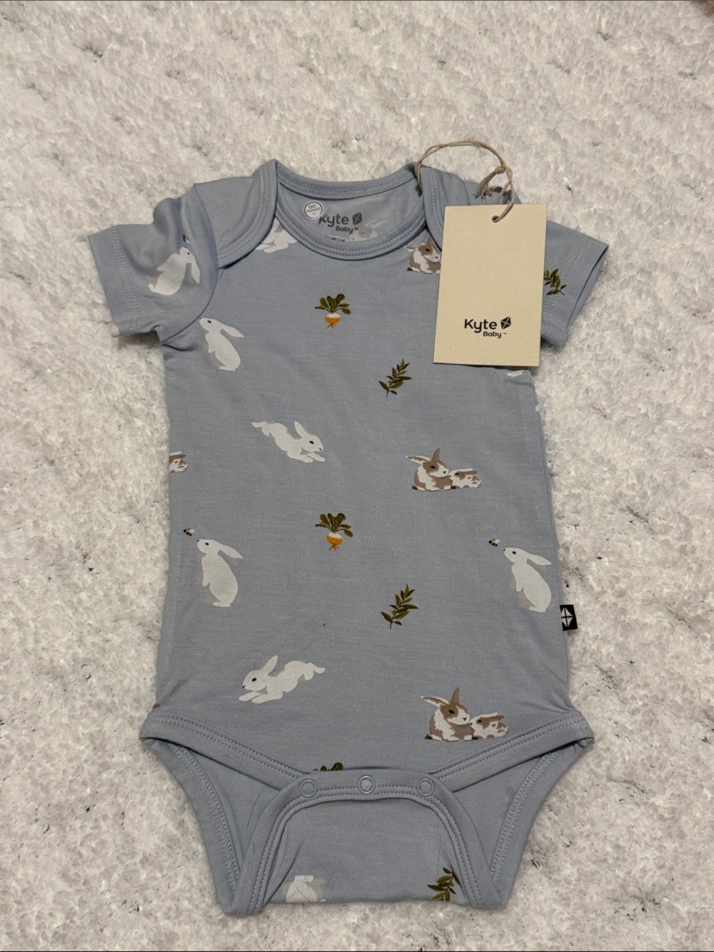 Kyte baby 3-6 month onesie NWT